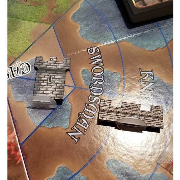 Fireside Games Castle Panic Board Game 2010 Co-op 10+ 1-6 Players Family - Picture 6 of 13